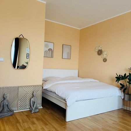 Modernes Apartment - Icc Messe & Ku'Damm Naehe Mit Parkplatz Berlin Luaran gambar